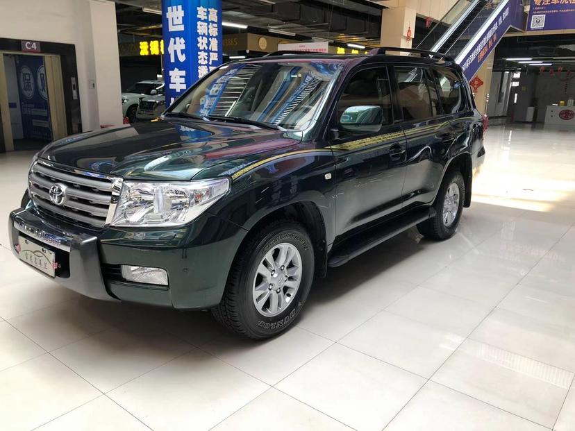 r1013522-toyota-land-cruiser-2012_0