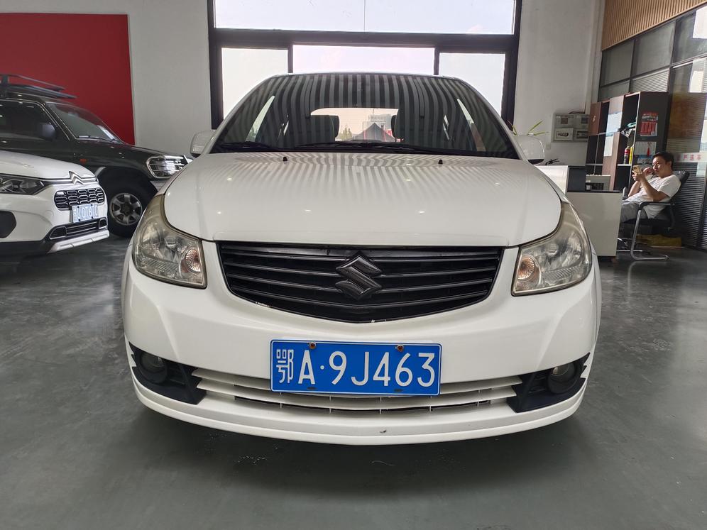 r1013547-suzuki-sx4-shangyue-2013_0