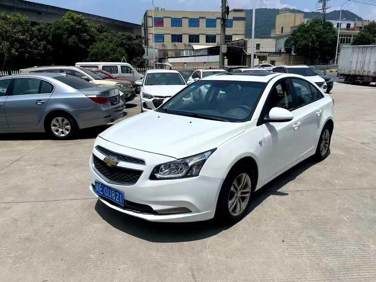 r1013551-chevrolet-cruze-2016_0