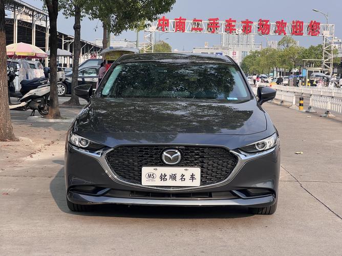 r1013570-mazda3-axela-2021_0