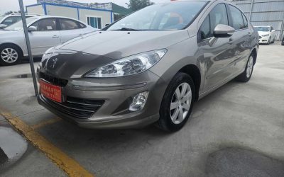 r1013581-peugeot-408-2013_0