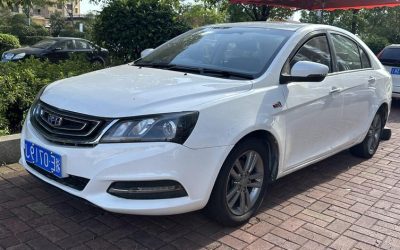 r1013594-geely-emgrand-2017_0
