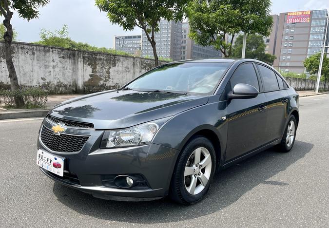 r1013692-chevrolet-cruze-2012_0