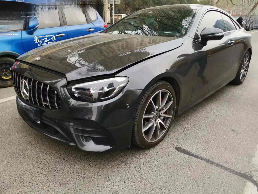 r1013699-mercedes-benz-e-class-2022_0