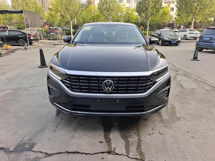 r1013724-volkswagen-passat-2024_0