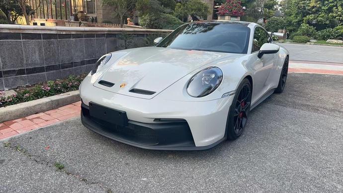 r1013735-porsche-911-2024_0