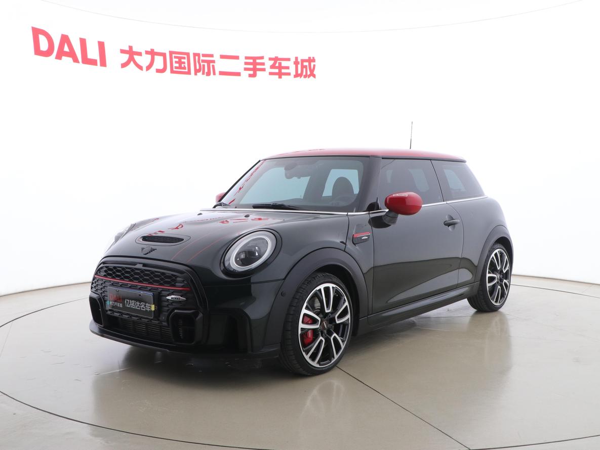 r1013792-mini-jcw-2022_0