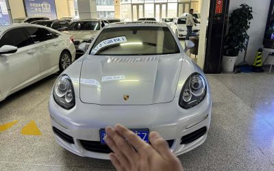 r1013801-porsche-panamera-2015_0