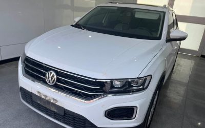 r1013804-volkswagen-t-roc-2020_0