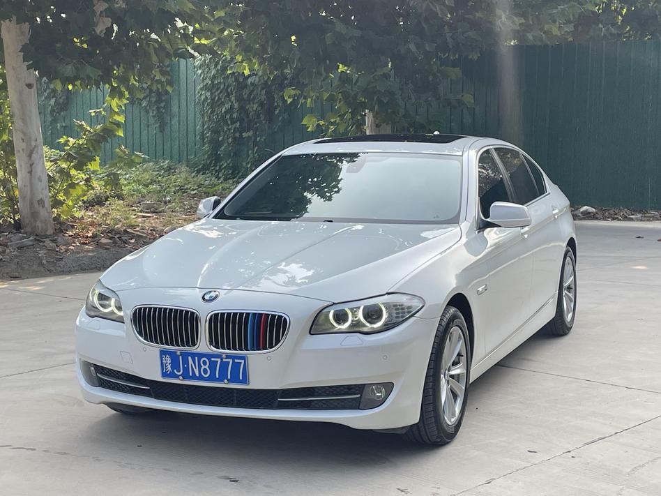 r1013847-bmw-5-series-2012_0