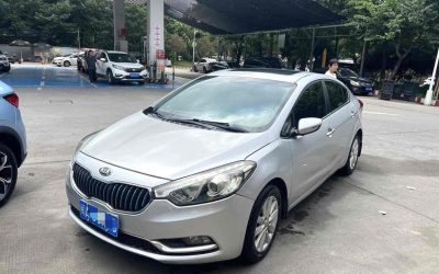 r1013883-kia-k3-2013_0