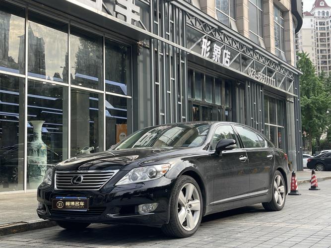 r1013892-lexus-ls-2010_0