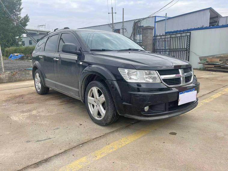 r1013901-dodge-journey-2011_0