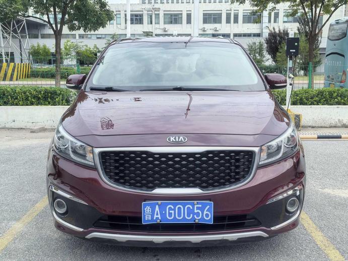 r1013917-kia-carnival-2016_0