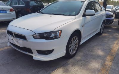 r1013935-mitsubishi-lancer-2012_0