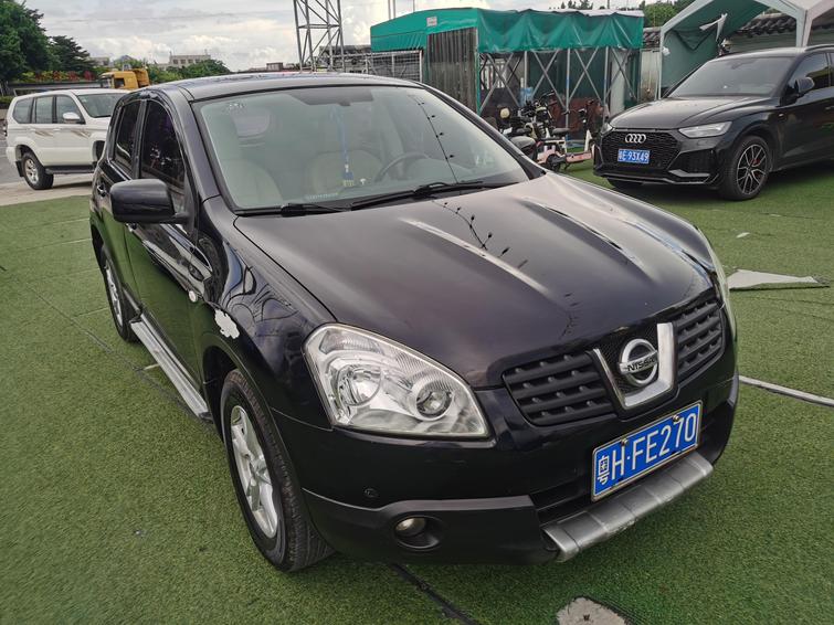 r1013963-nissan-qashqai-2010_0