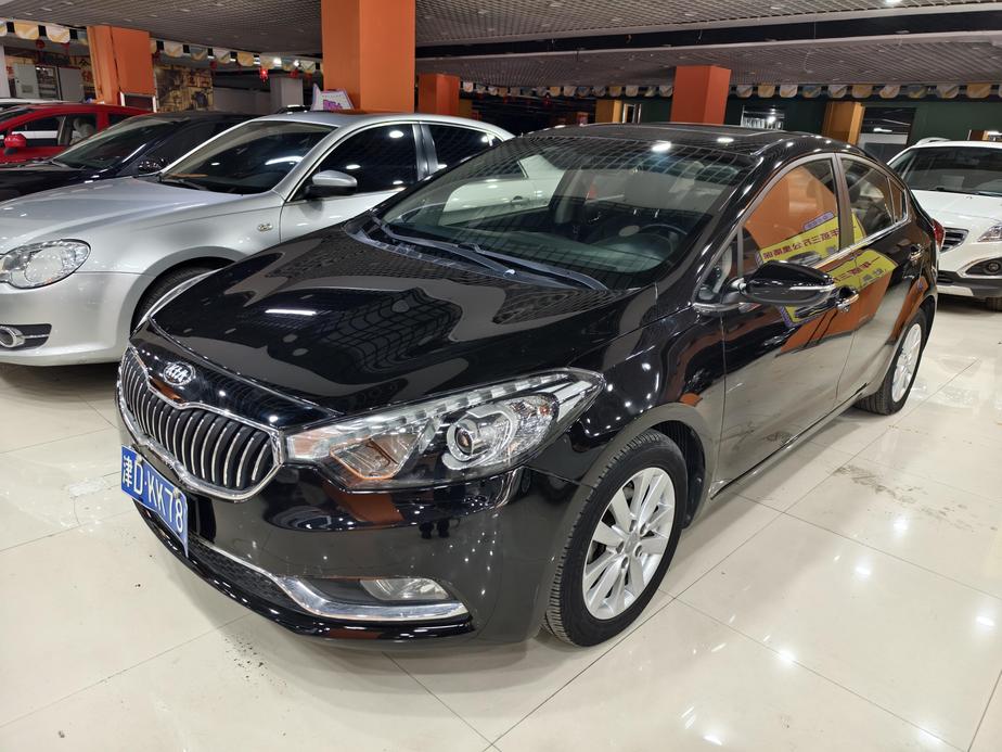 r1014001-kia-k3-2013_0