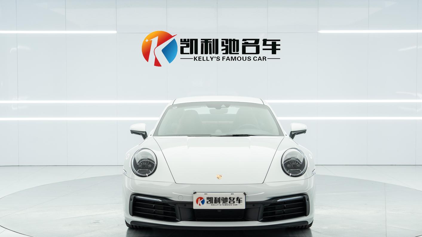 r1014003-porsche-911-2023_0