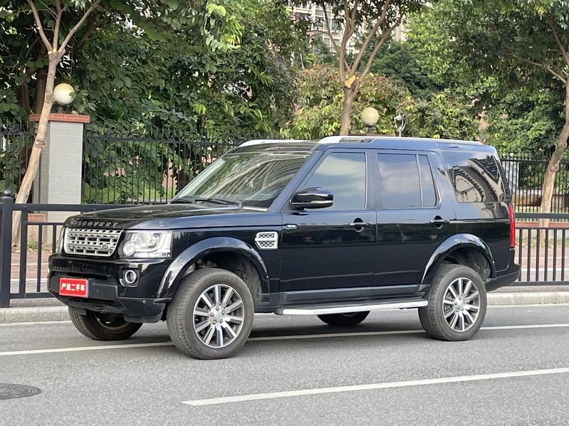 r1014006-land-rover-discovery-2016_0