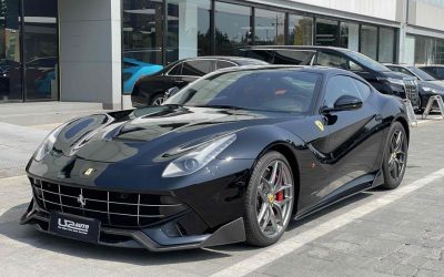 r1014013-ferrari-f12berlinetta-2014_0