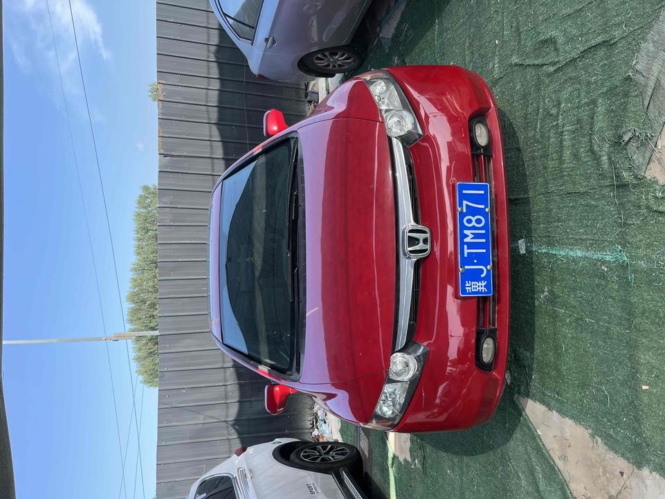 r1014017-honda-civic-2006_0