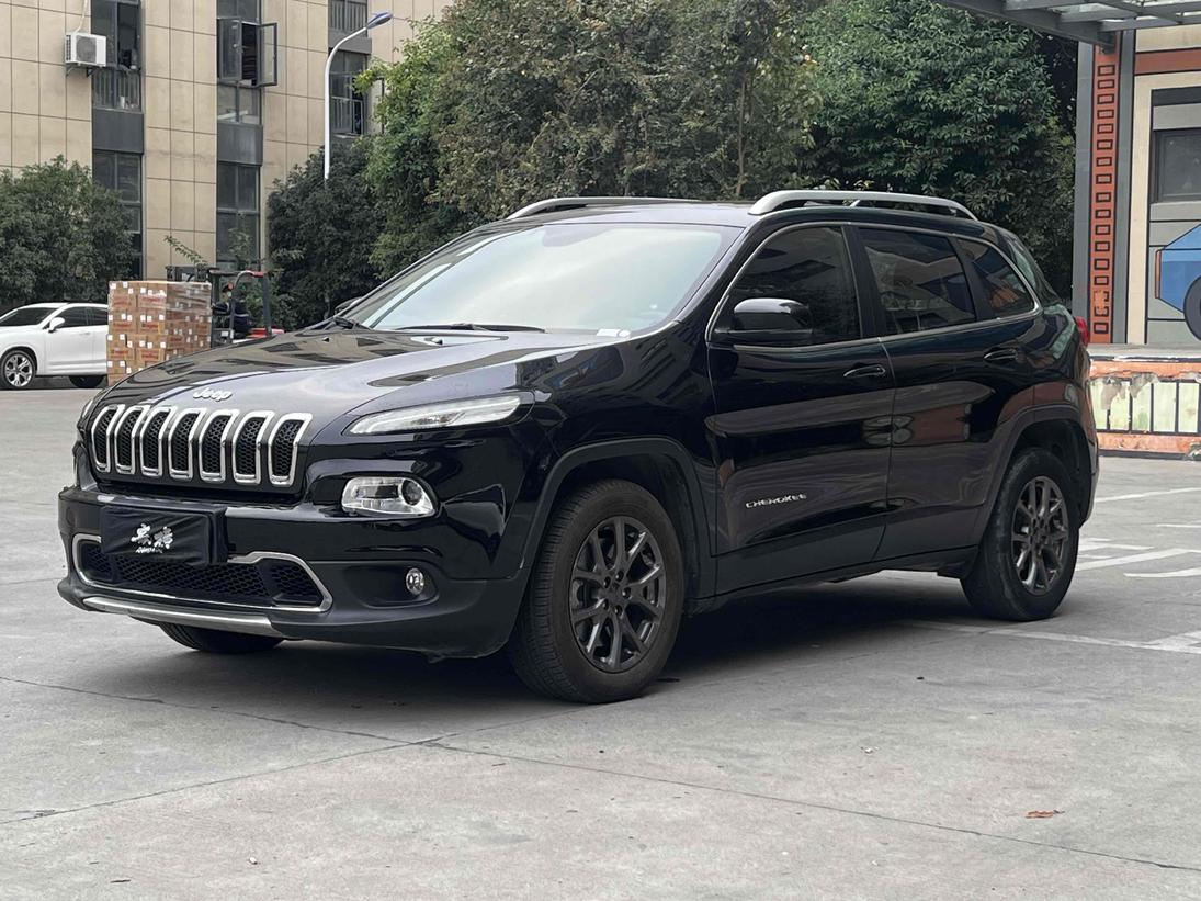 r1014129-jeep-cherokee-2020_0