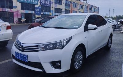 r1014219-toyota-corolla-2015_0