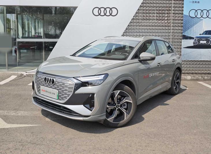 r1014227-audi-q4-e-tron-2022_0