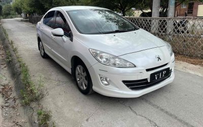 r1014260-peugeot-408-2012_0