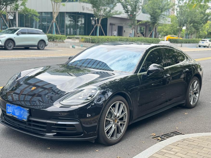 r1014262-porsche-panamera-2020_0
