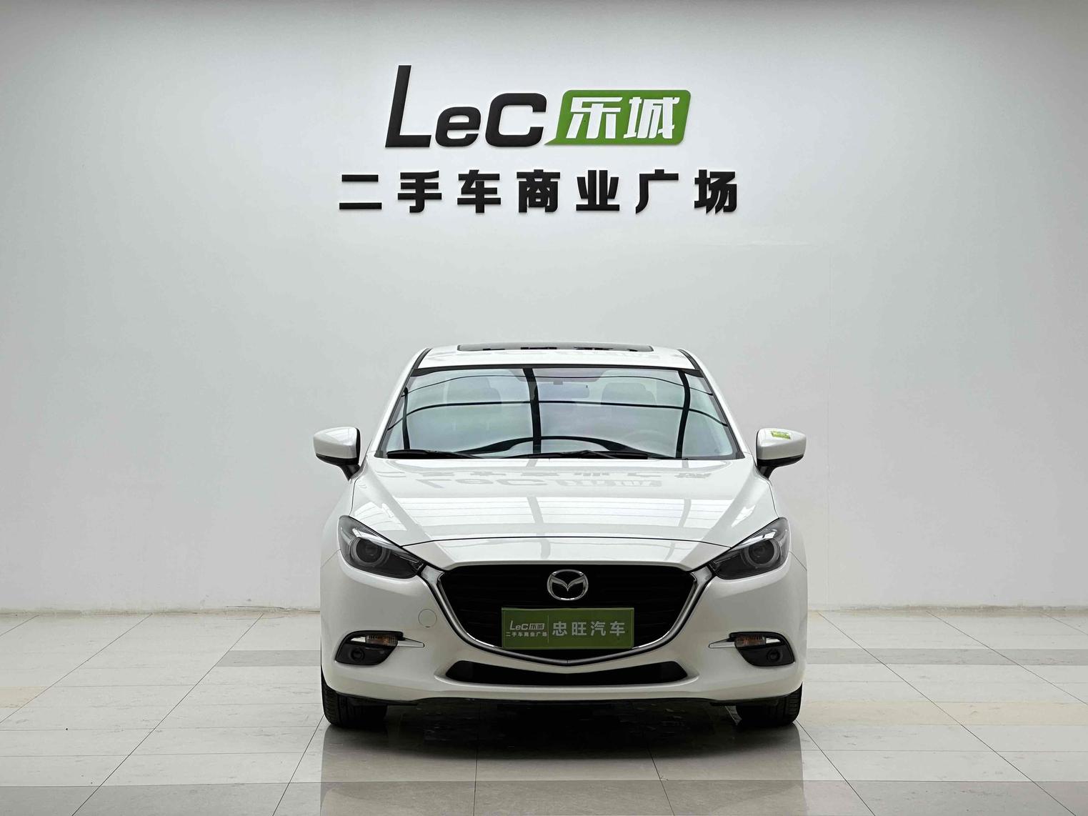 r1014277-mazda3-axela-2019_0