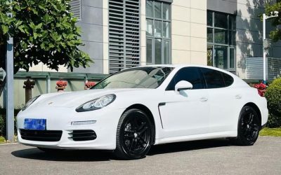 r1014349-porsche-panamera-2015_0