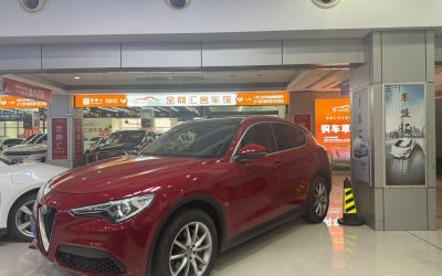 r1014352-alfa-romeo-stelvio-2017_0