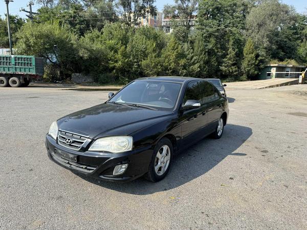 r1014378-hyundai-elantra-2012_0