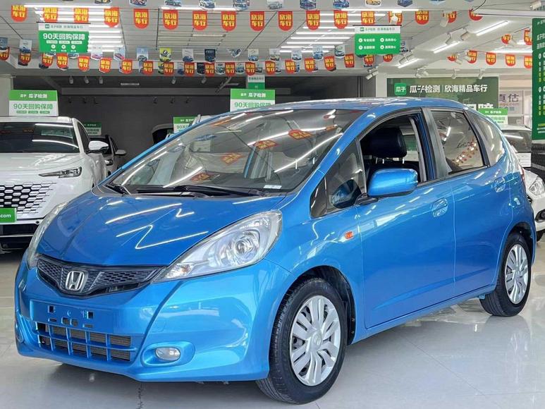 r1014387-honda-fit-2013_0