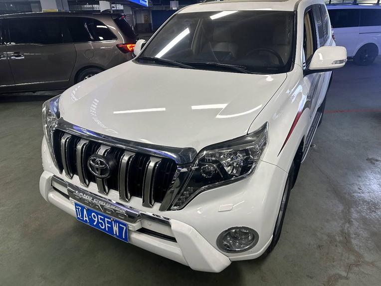 r1014393-toyota-prado-2014_0