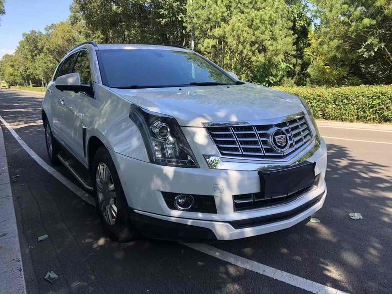 r1014465-cadillac-srx-2016_0