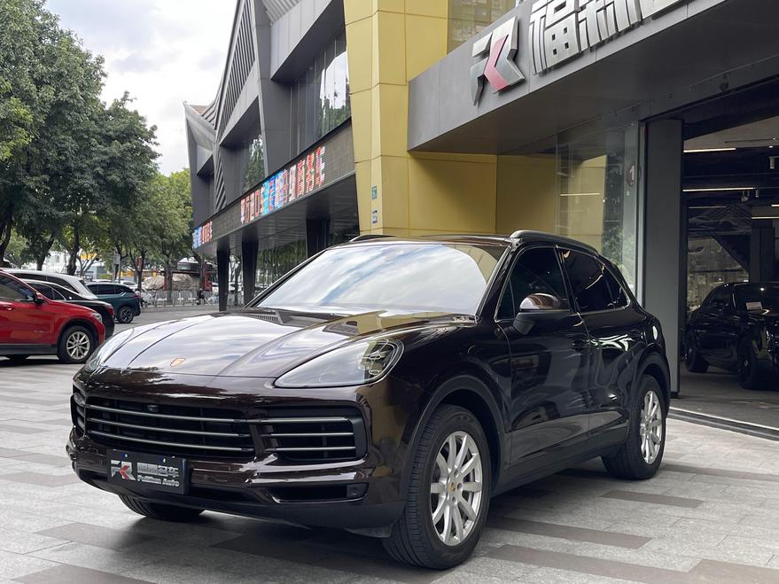 r1014470-porsche-cayenne-2018_0