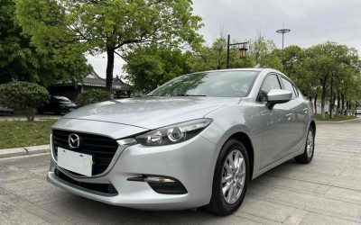 r1014504-mazda3-axela-2019_0