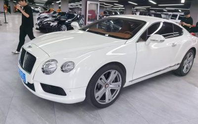 r1014585-bentley-continental-2013_0