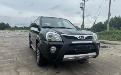 r1014608-hyundai-tucson-2014_0