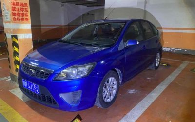 r1014609-ford-focus-2012_0