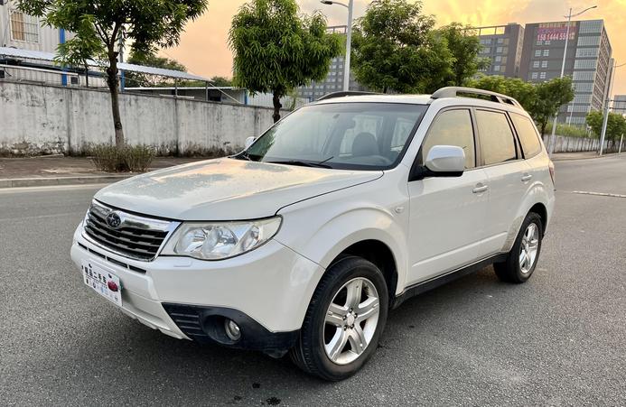 r1014659-subaru-forester-2010_0