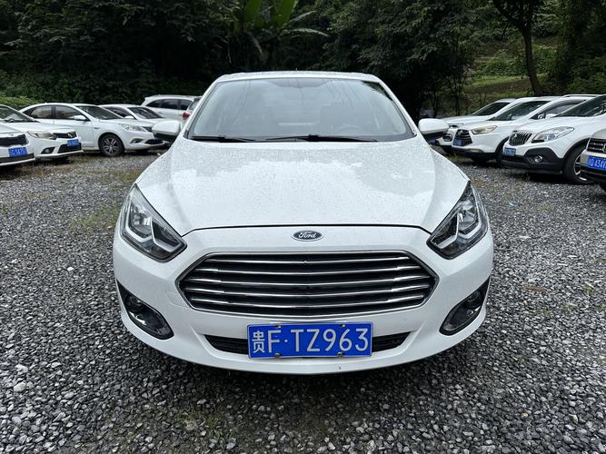 r1014663-ford-escort-2017_0