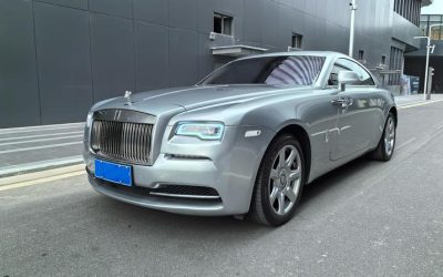 r1014687-rolls-royce-wraith-2014_0