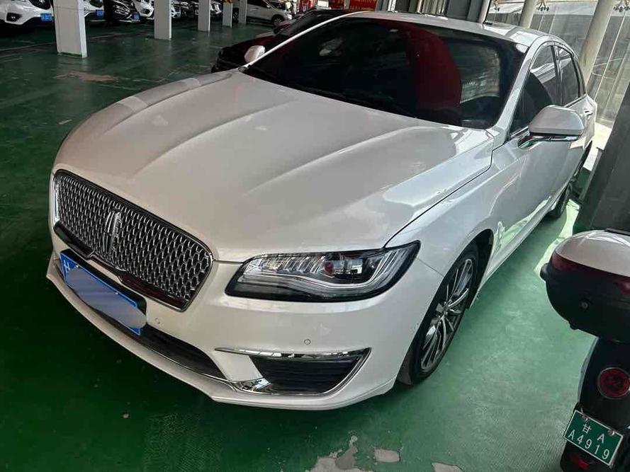 r1014723-lincoln-mkz-2018_0