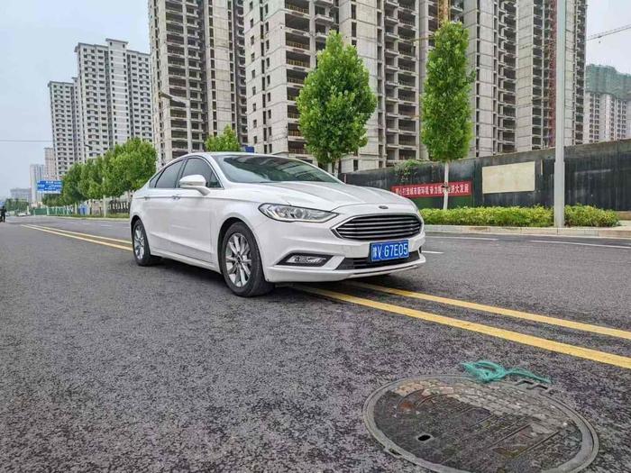r1014732-ford-mondeo-2017_0