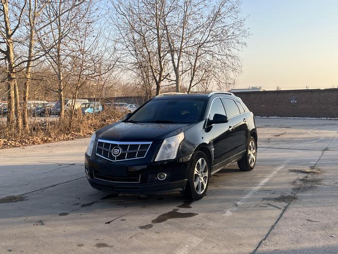 r1014783-cadillac-srx-2012_0