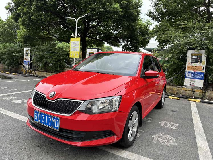 r1014792-skoda-fabia-2017_0