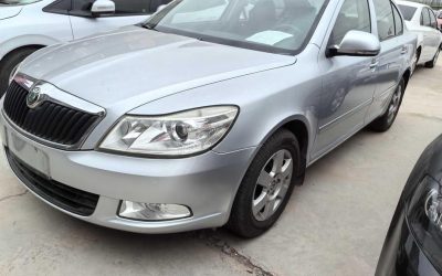 r1014834-skoda-octavia-2013_0